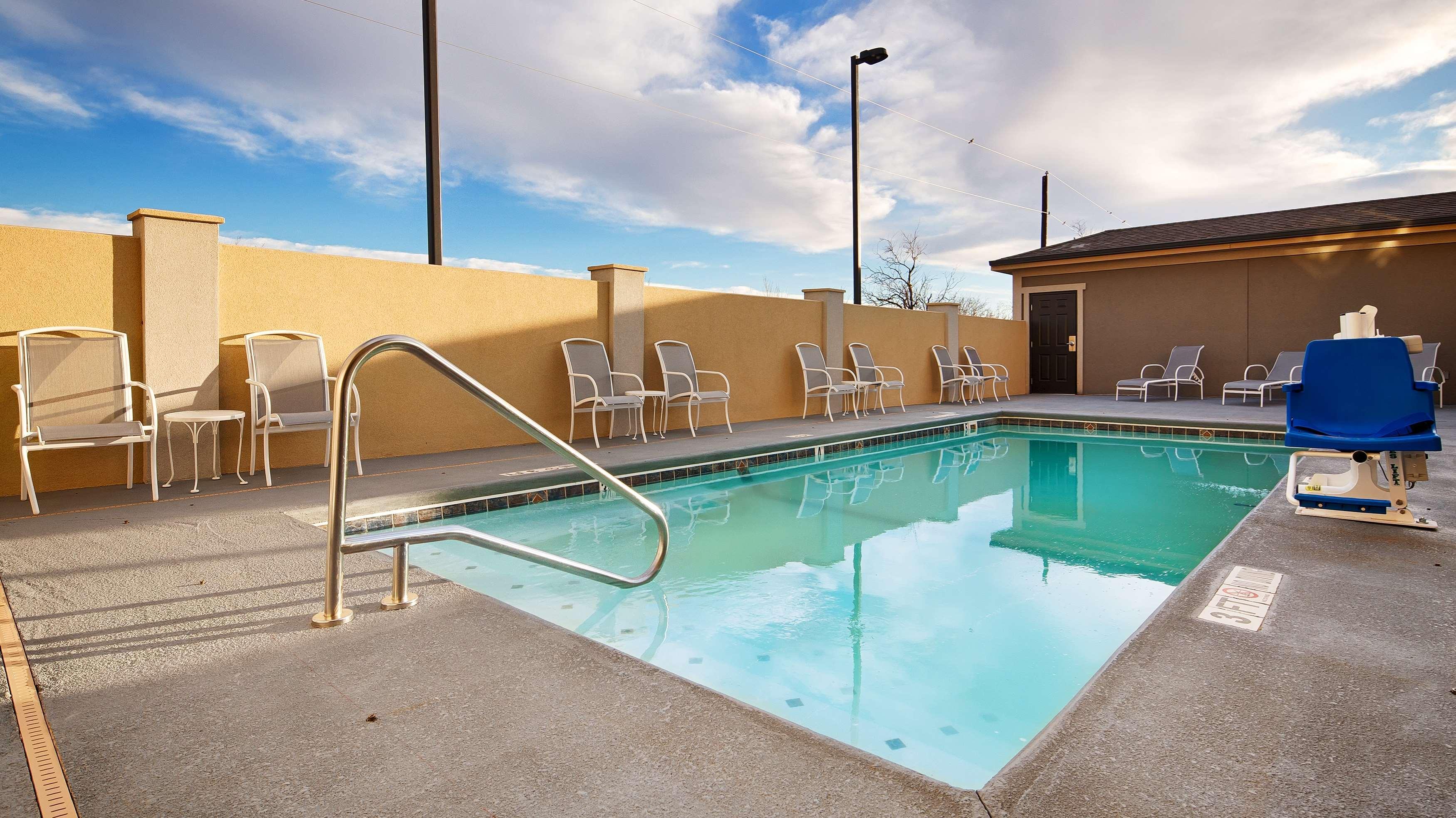 Best Western Plus Lonestar Inn & Suites Colorado City Dış mekan fotoğraf